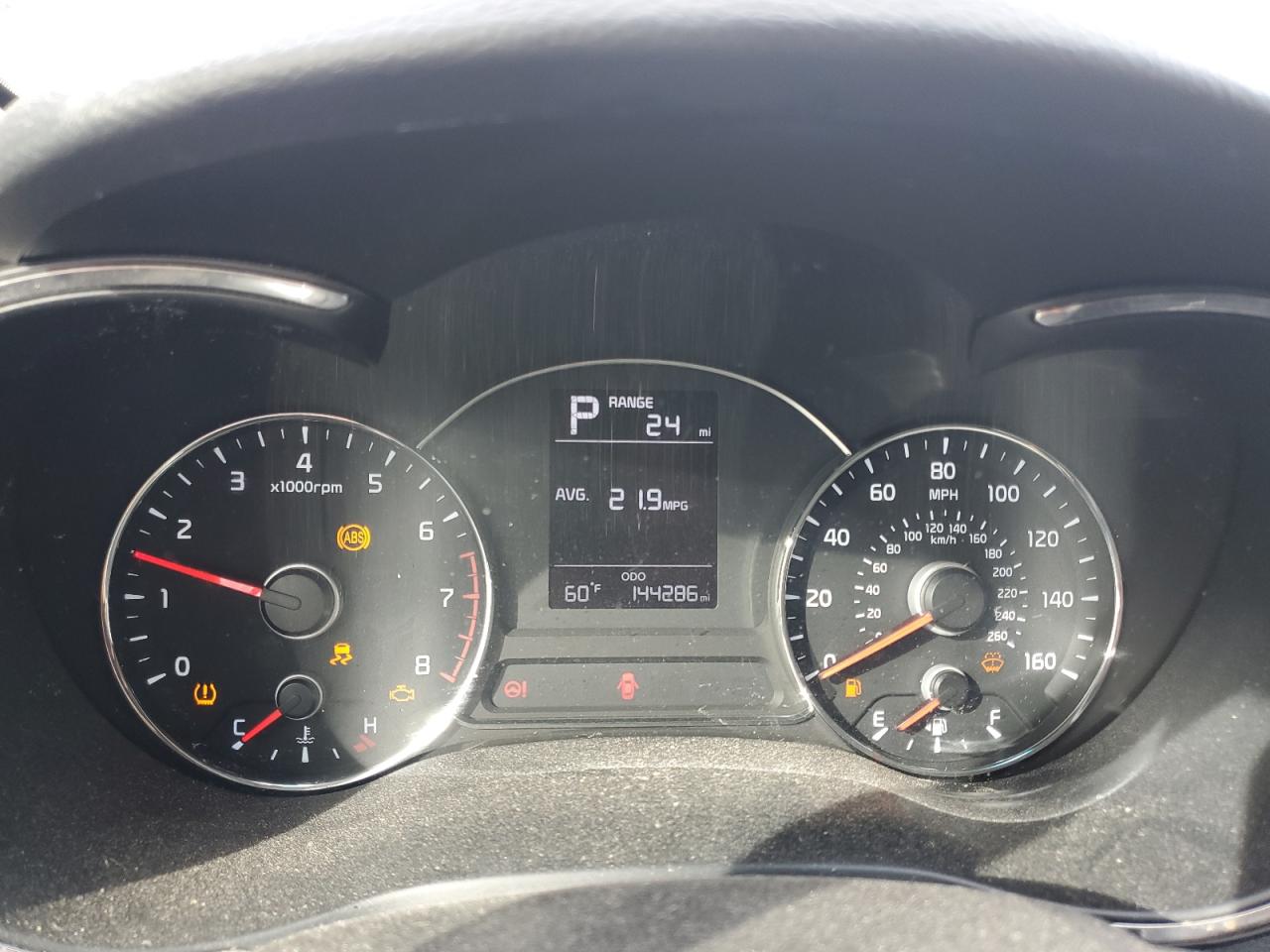 2018 Kia Forte - Image 9