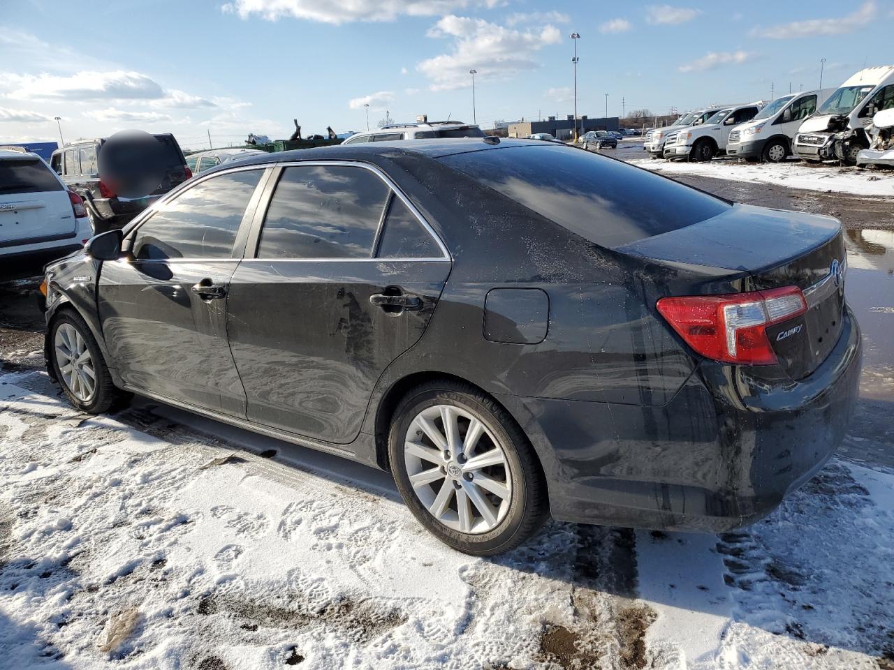 2012 Toyota Camry - Image 2