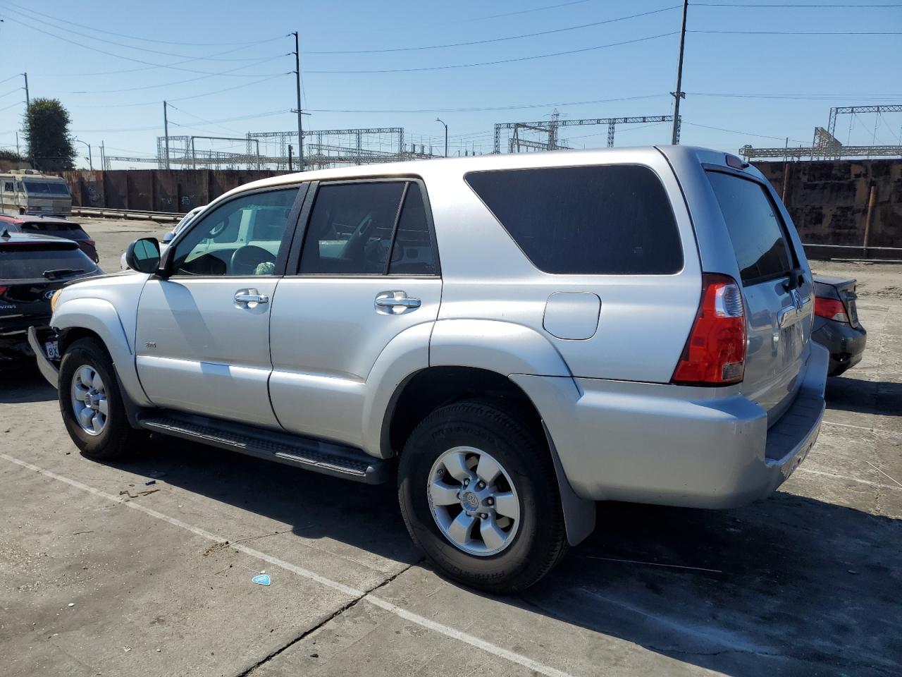 2009 Toyota 4Runner - Image 2