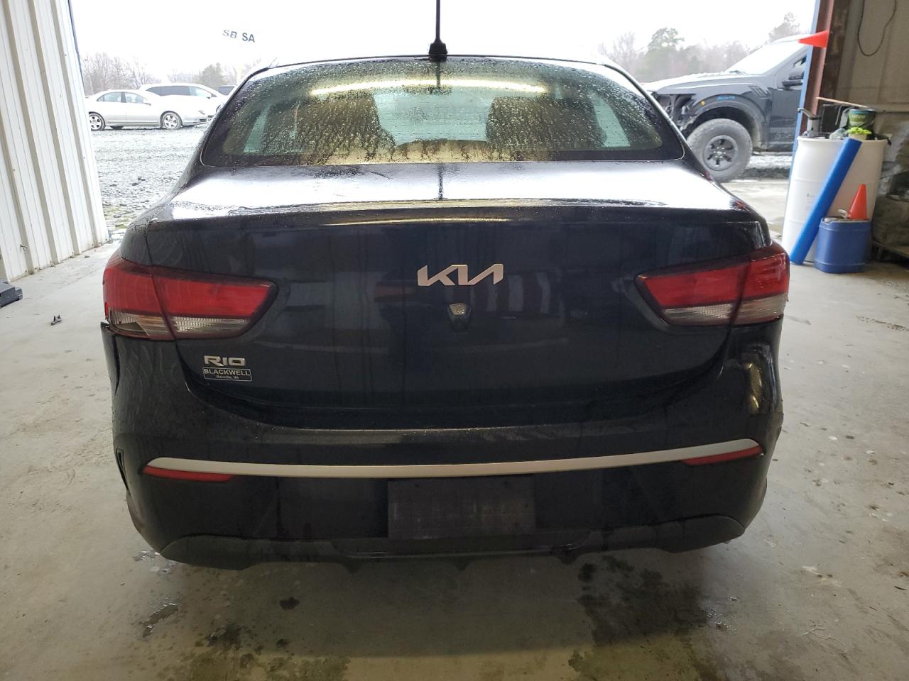 2022 Kia Rio - Image 6