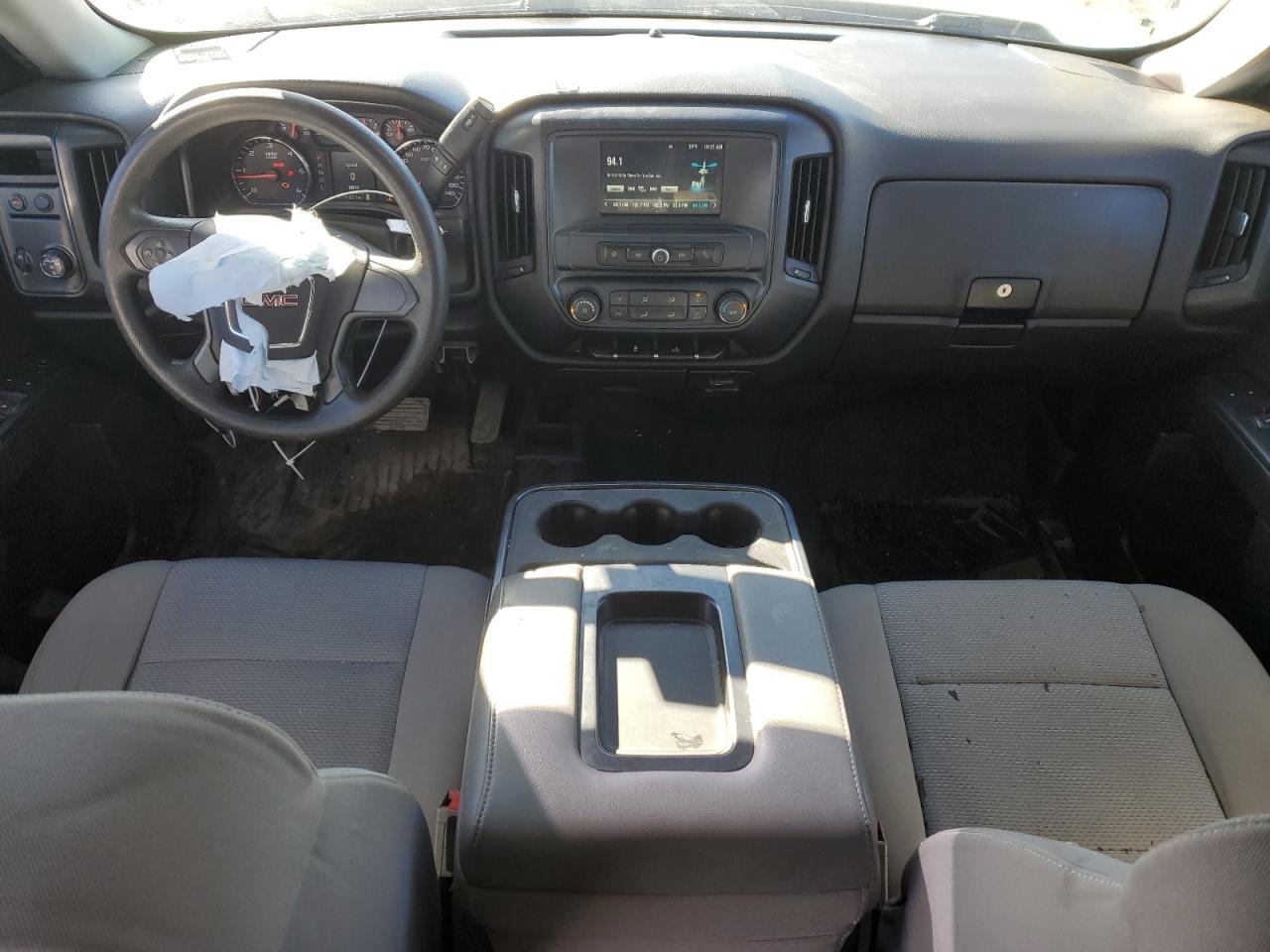 2018 GMC Sierra - Image 8