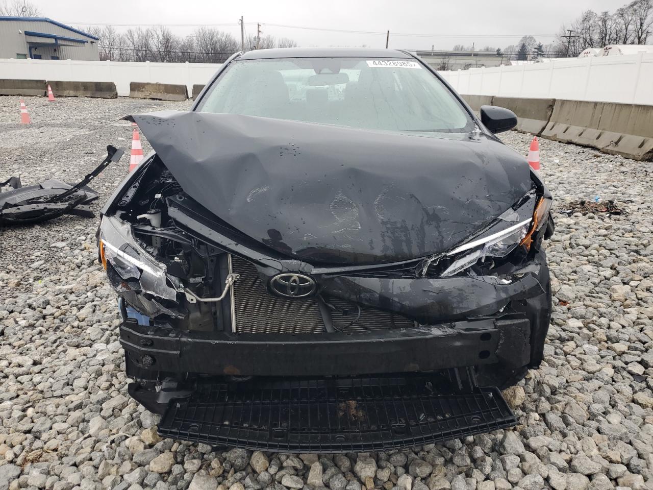 2017 Toyota Corolla - Image 5