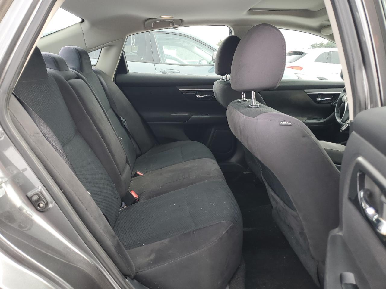 2014 Nissan Altima - Image 10