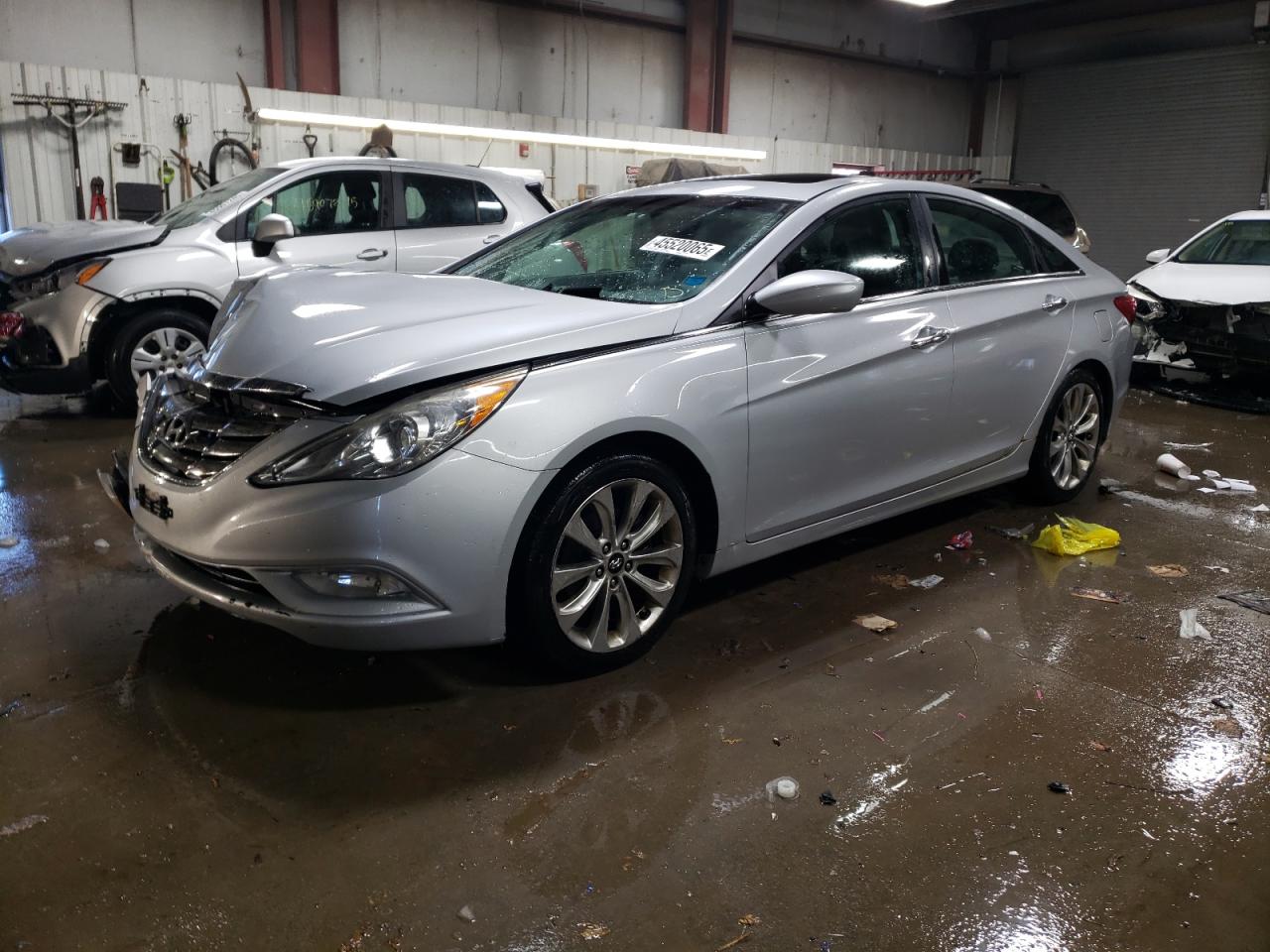 2012 HYUNDAI SONATA SILVER VIN: 5NPEC4AB0CH326120