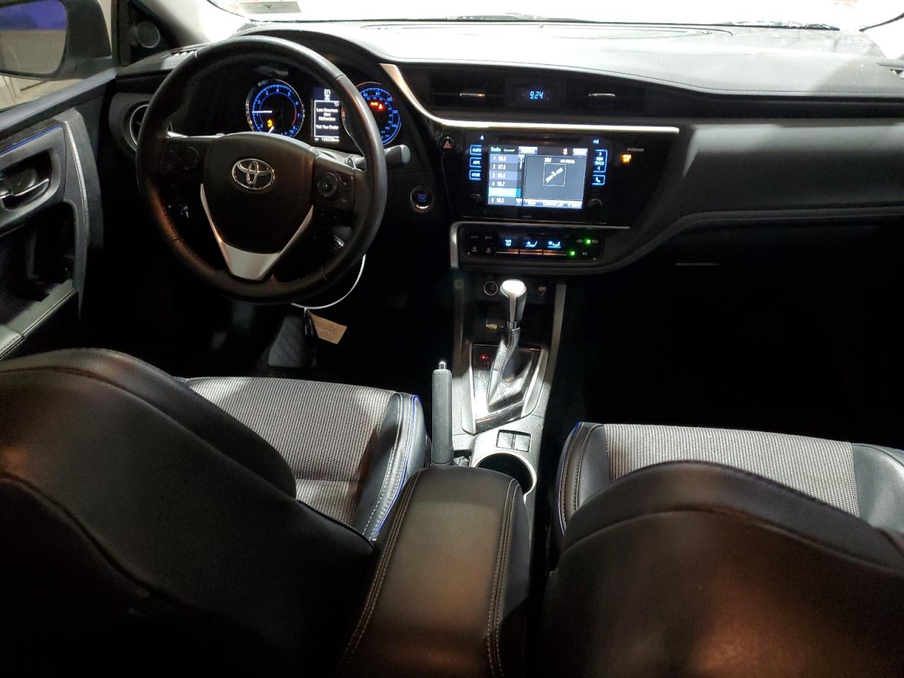 2017 Toyota Corolla - Image 8