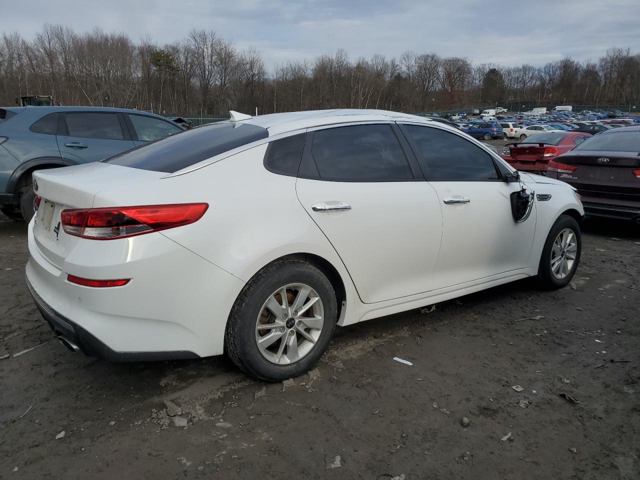 2019 Kia Optima - Image 3