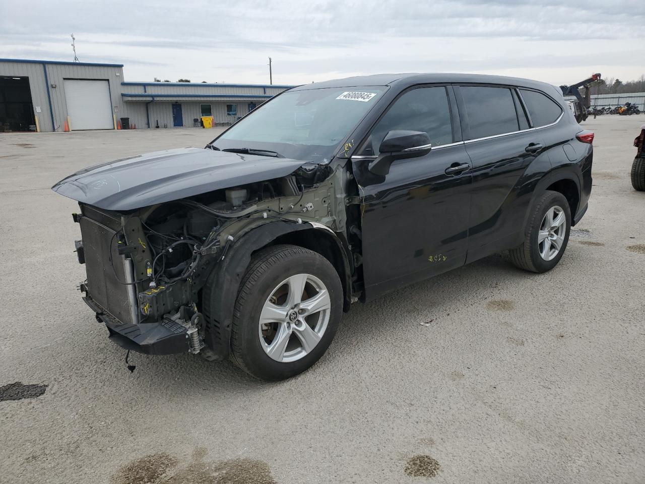 2021 Toyota Highlander - Image 1