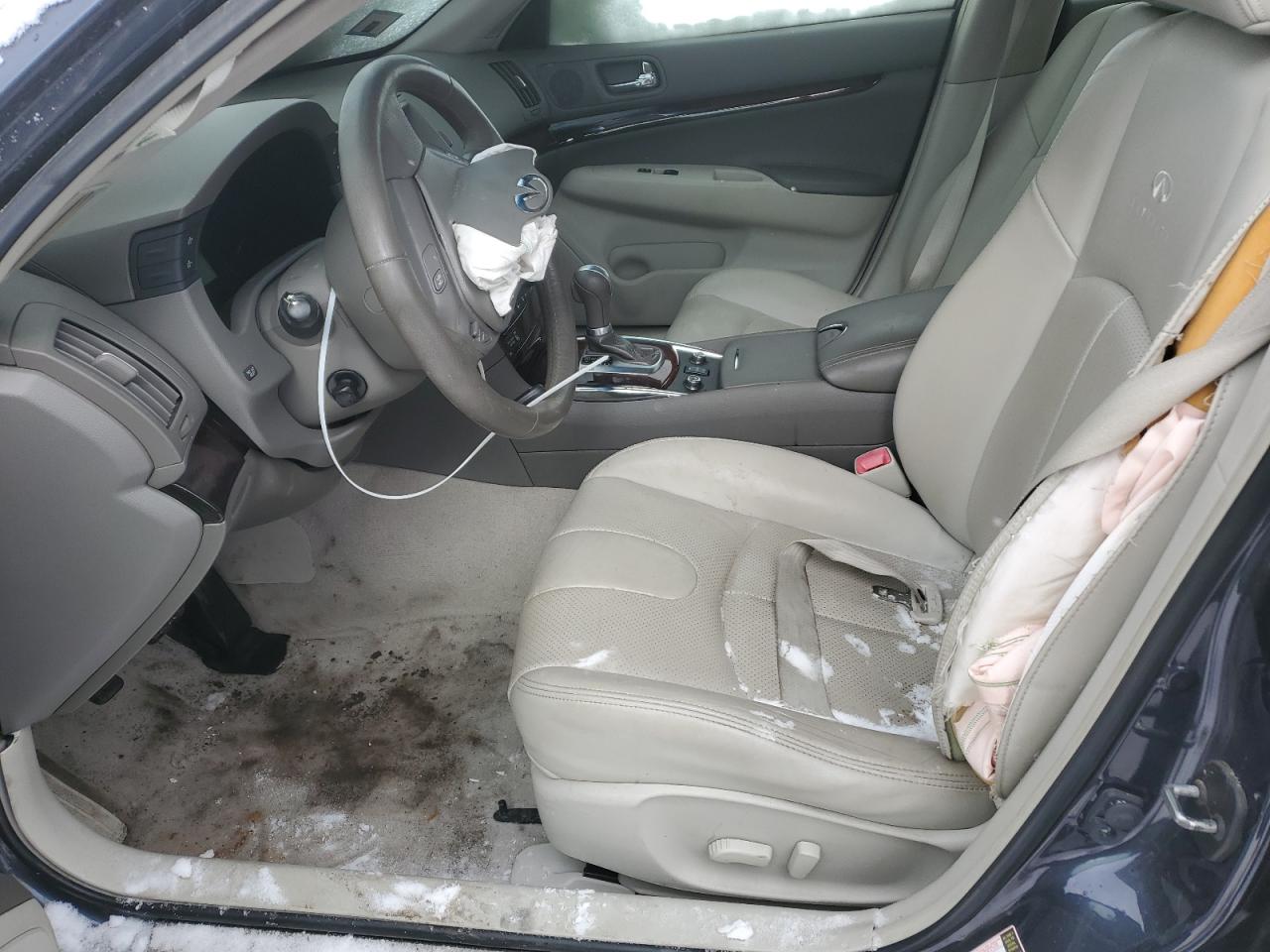 2012 Infiniti G - Image 7