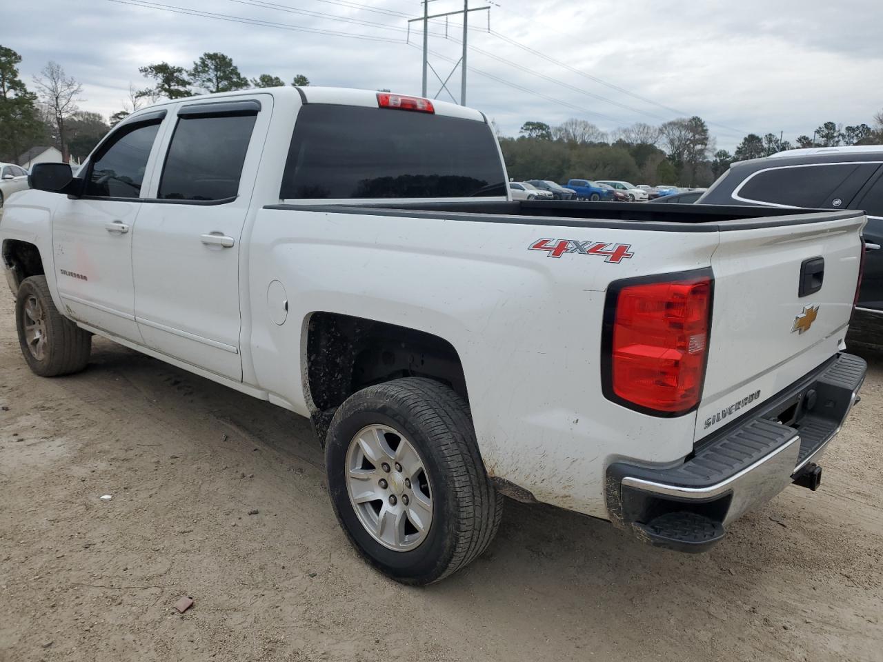 2015 Chevrolet Silverado - Image 2