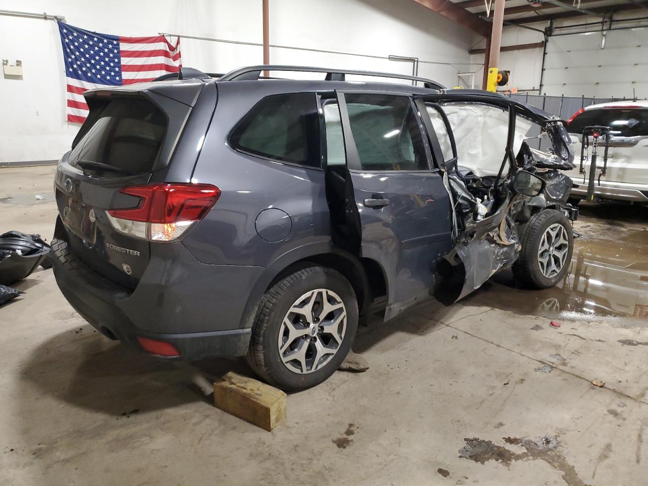 2021 Subaru Forester - Image 3