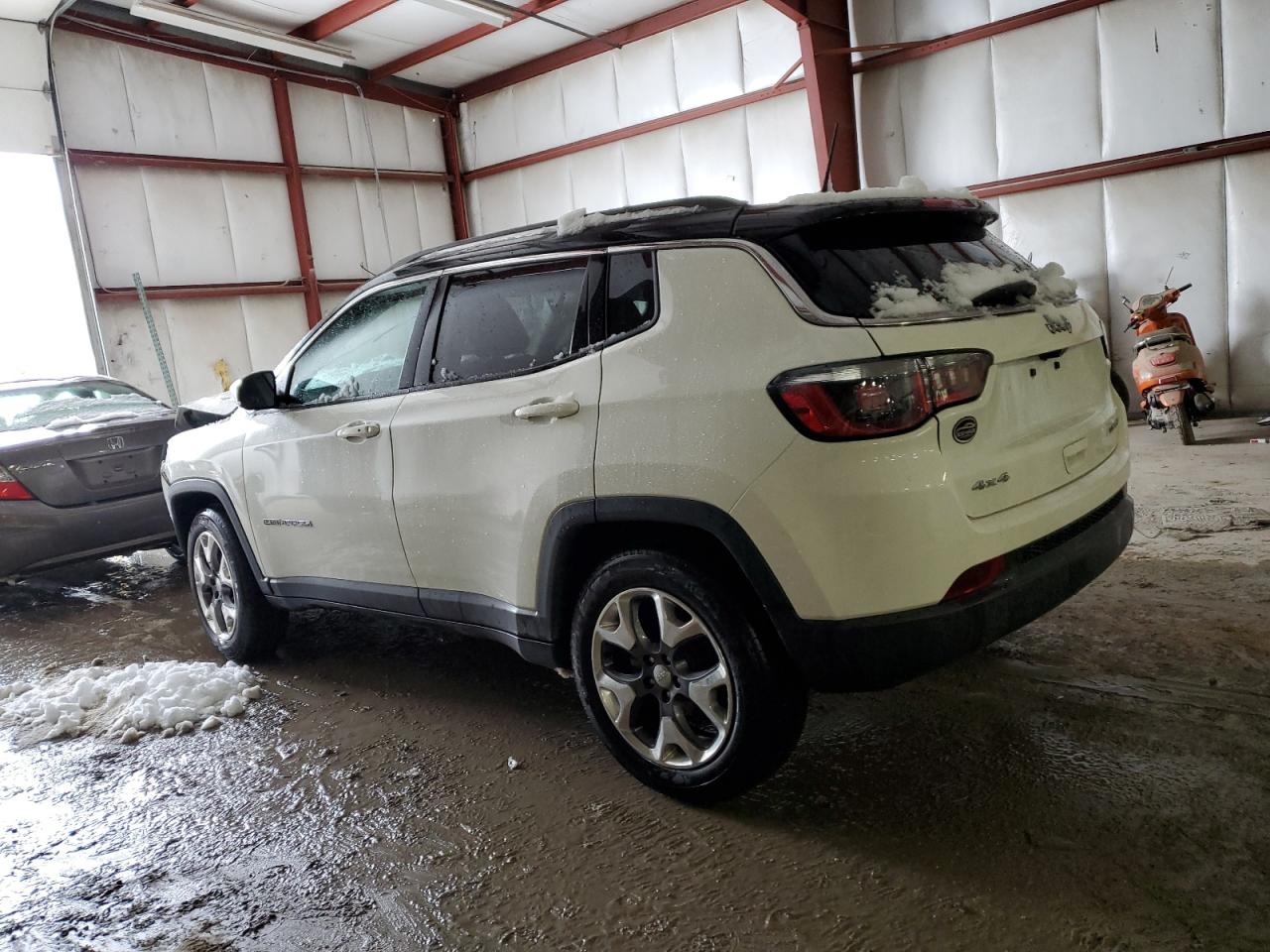 2019 Jeep Compass - Image 2