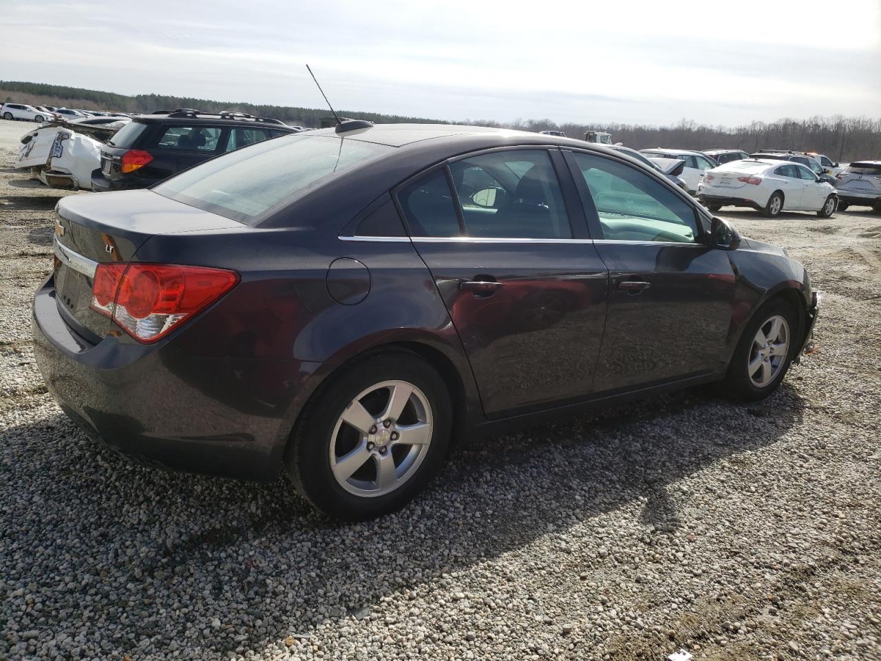 2015 Chevrolet Cruze - Image 3