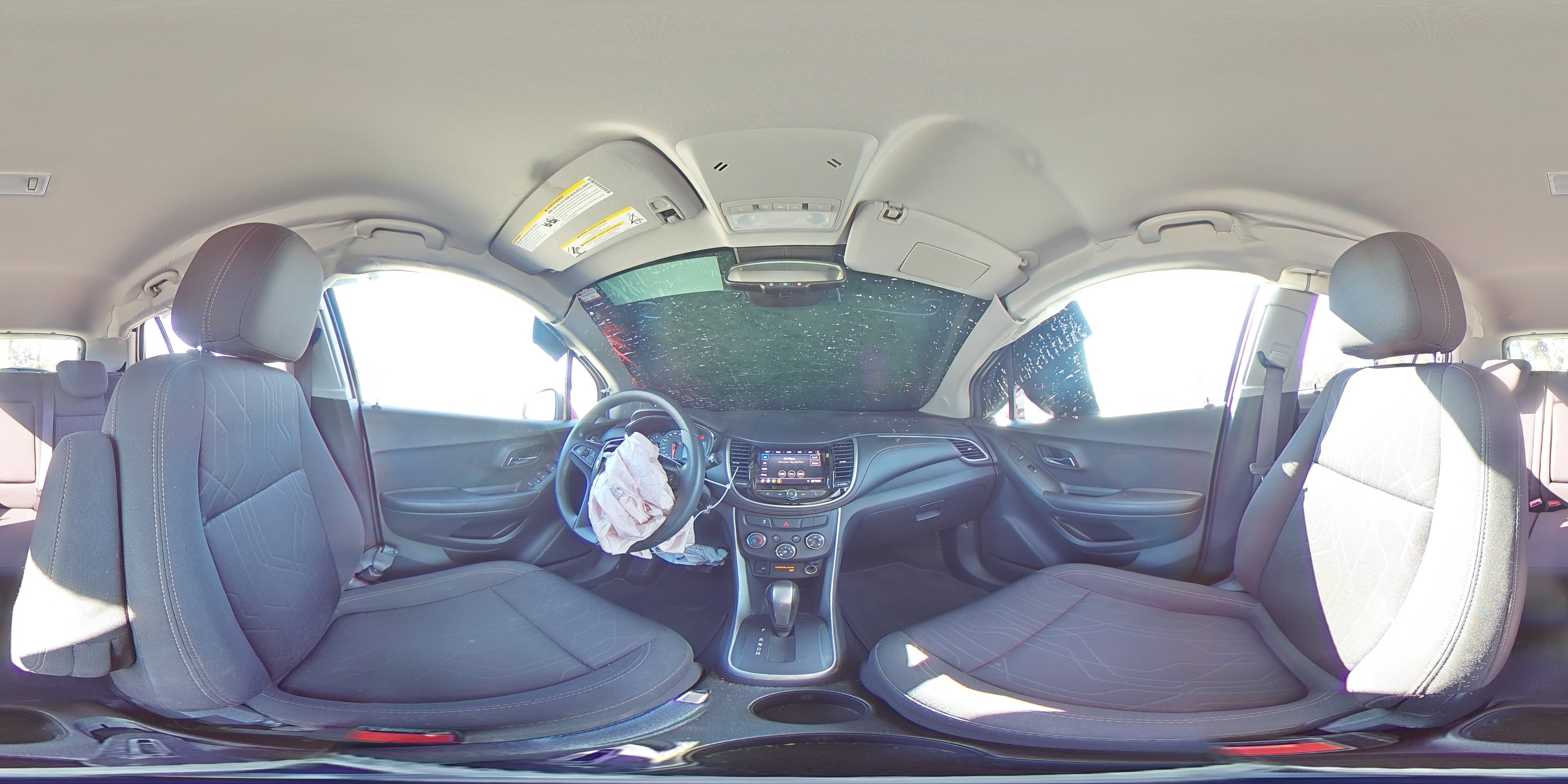 2020 Chevrolet Trax - Image 13