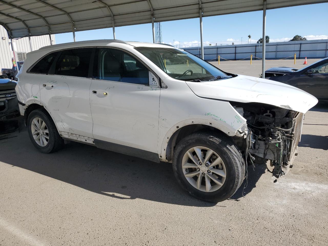 2017 Kia Sorento - Image 4