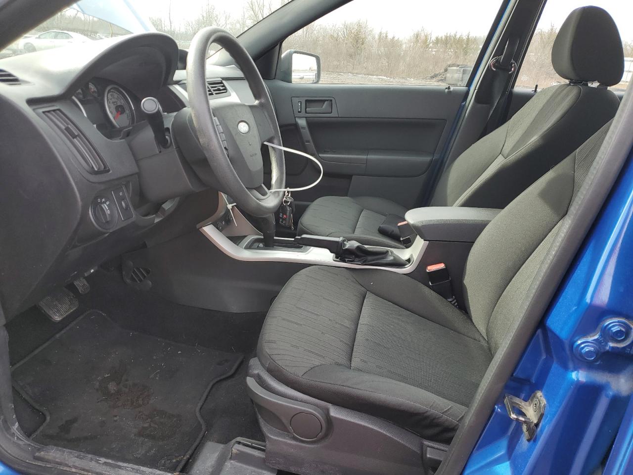 2010 Ford Focus - Image 7