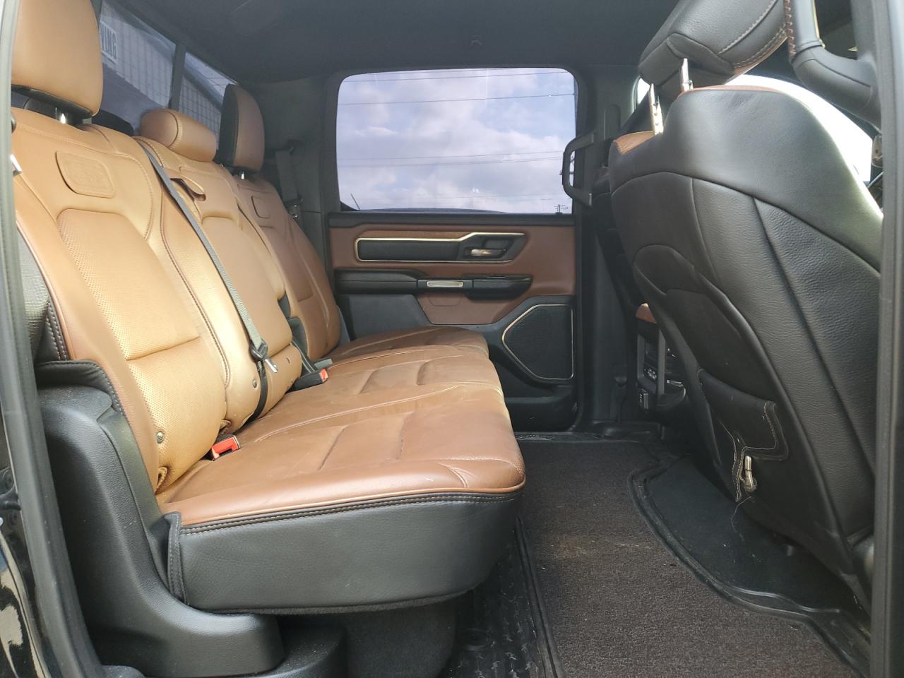2019 RAM 1500 - Image 10