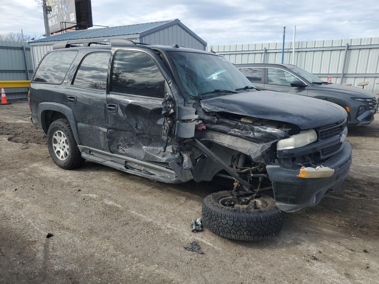 2005 Chevrolet Tahoe - Image 4