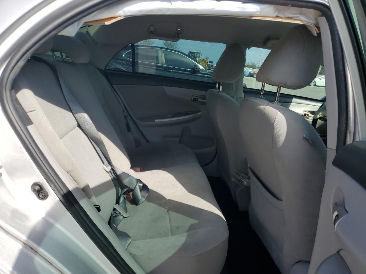 2012 Toyota Corolla - Image 10