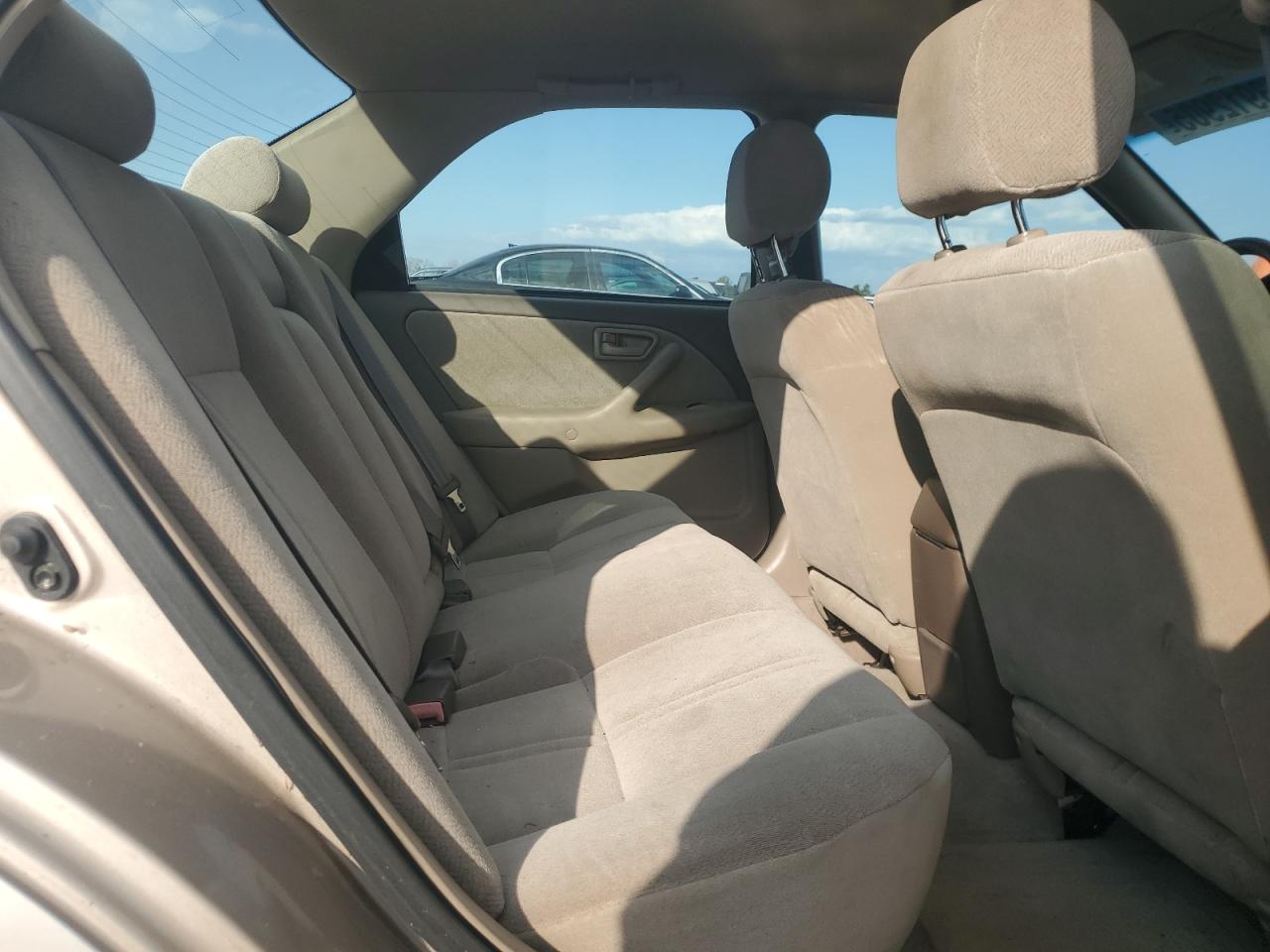 2001 Toyota Camry - Image 10