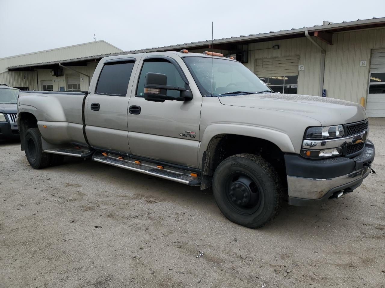 2002 Chevrolet Silverado - Image 4