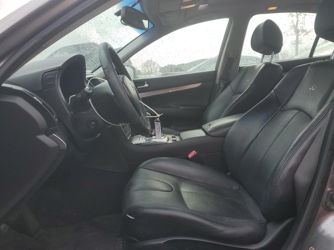 2013 Infiniti G - Image 7