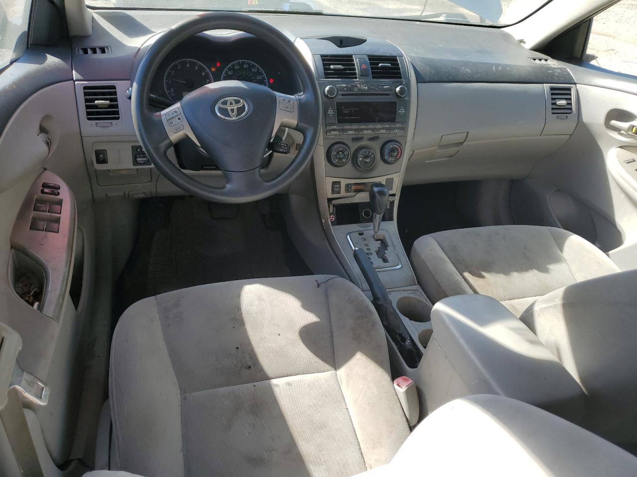 2011 Toyota Corolla - Image 8