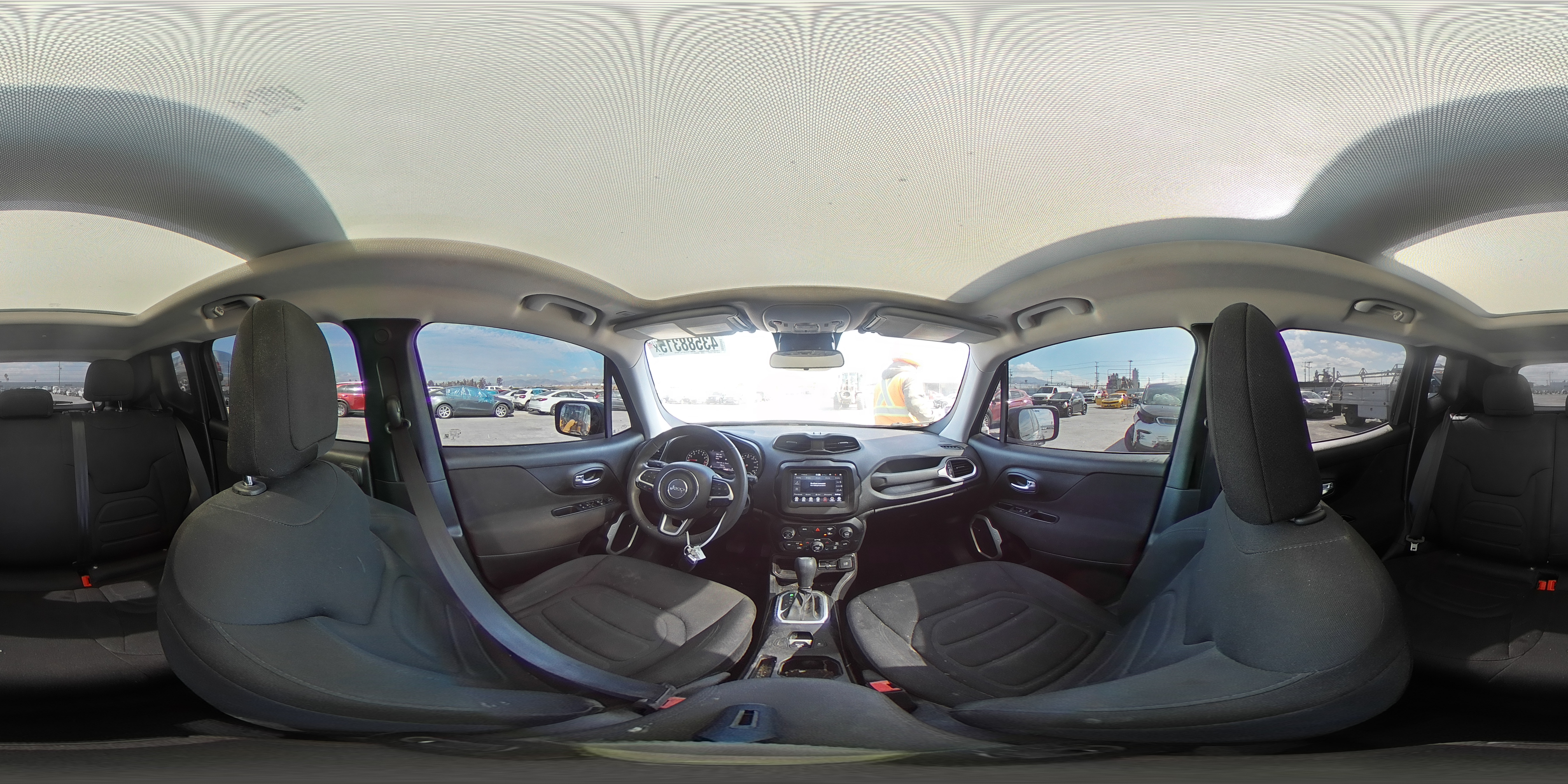 2021 Jeep Renegade - Image 14