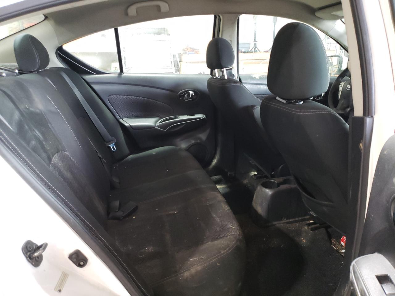 2019 Nissan Versa - Image 10