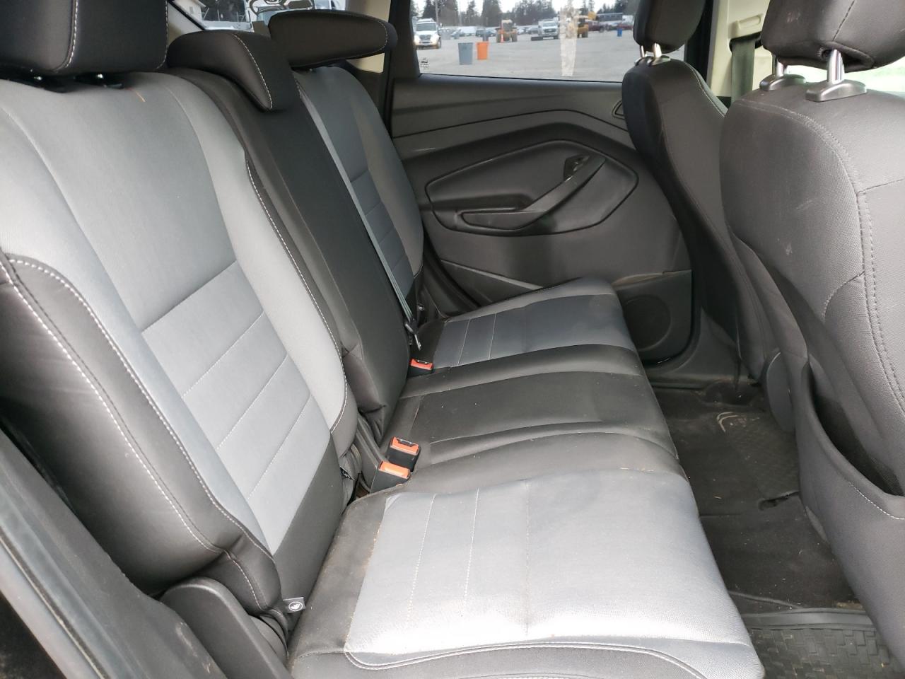 2019 Ford Escape - Image 11