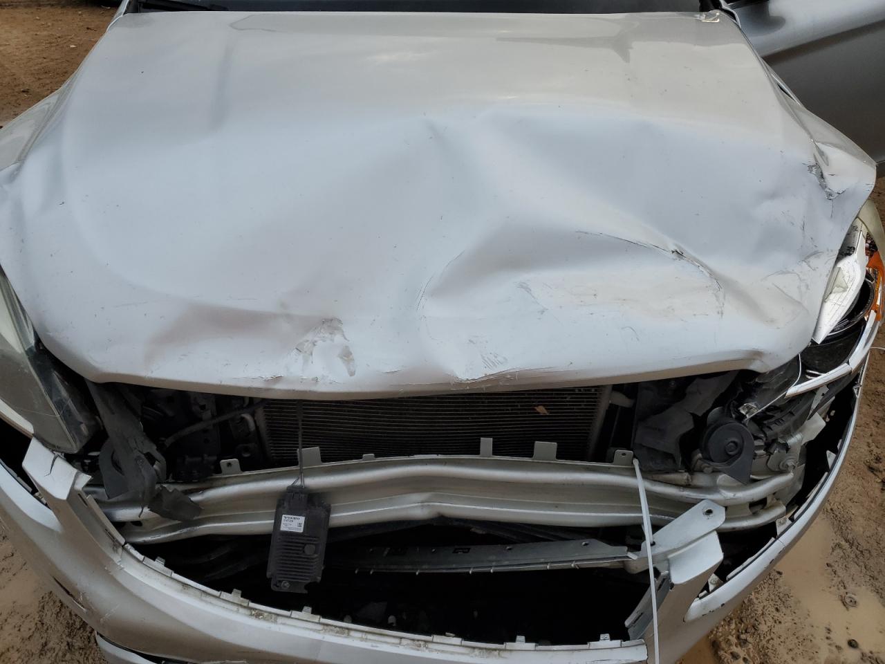 2017 Volvo XC60 - Image 12
