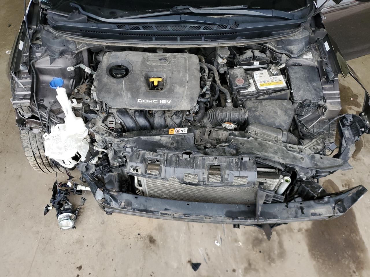 2018 Kia Forte - Image 11