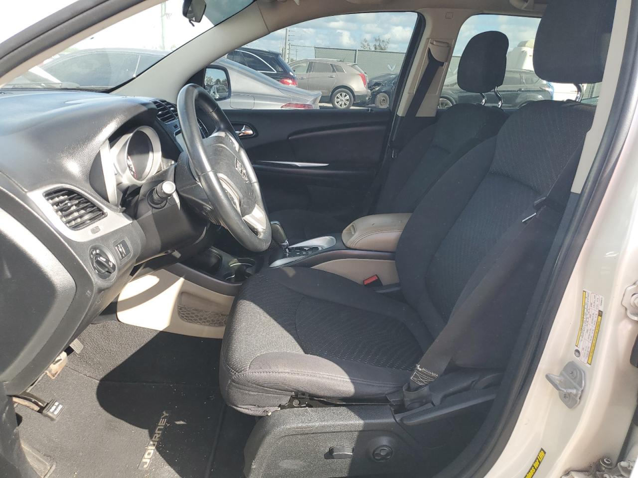 2015 Dodge Journey - Image 7