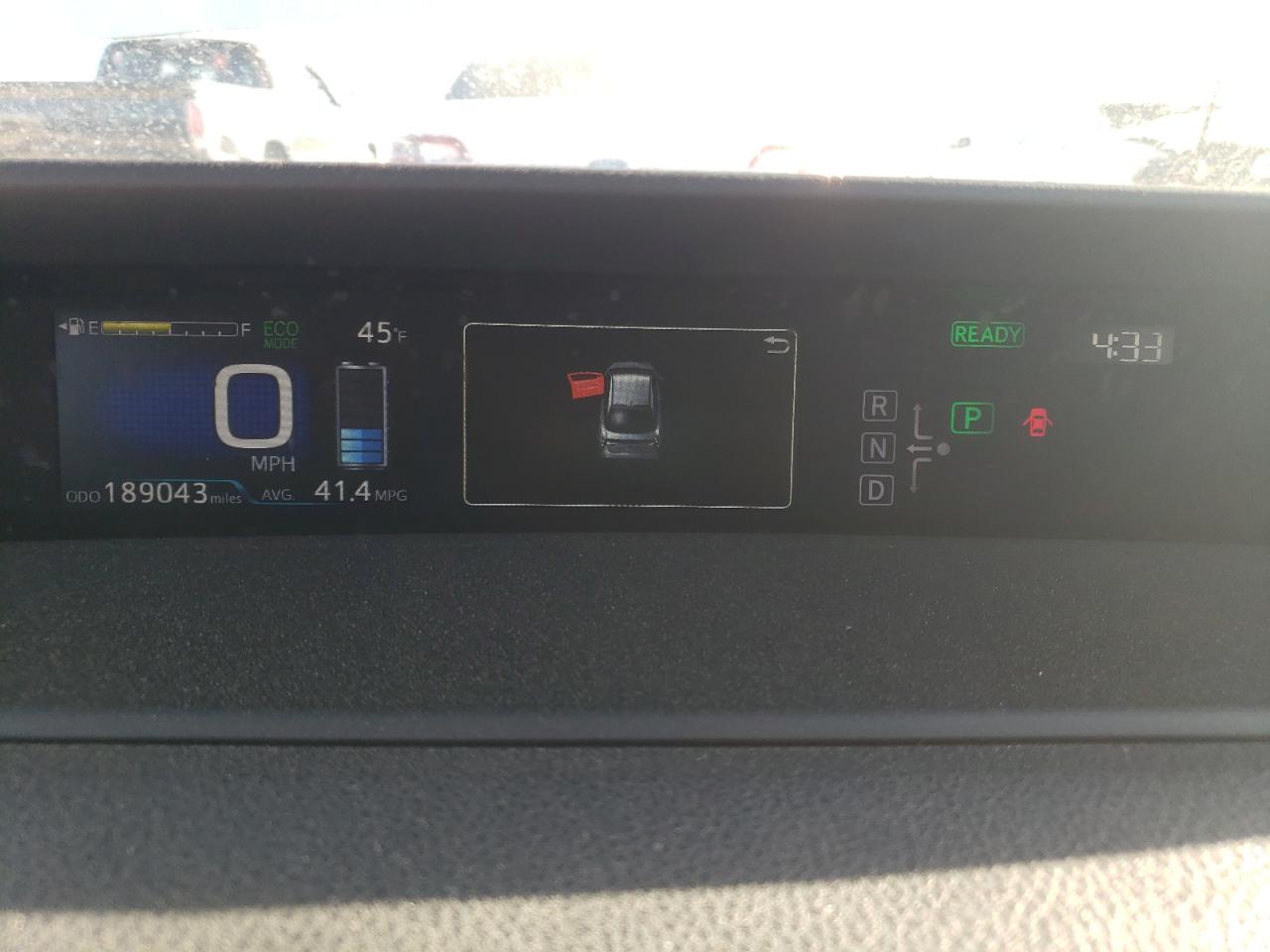 2017 Toyota Prius - Image 9