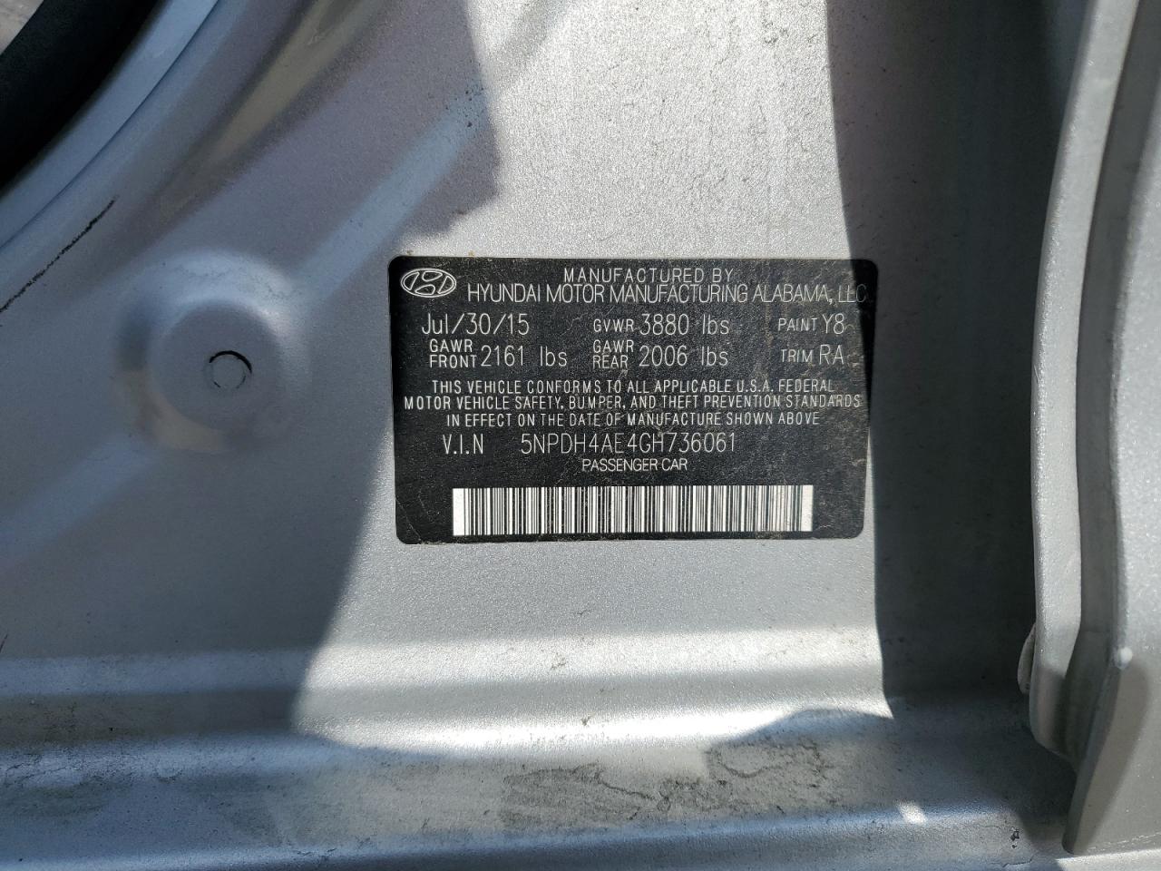 2016 Hyundai Elantra - Image 12