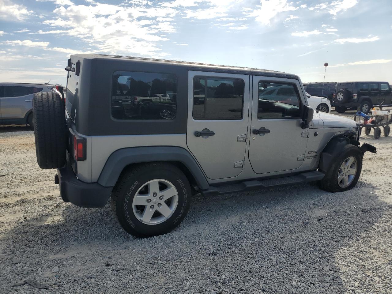 2014 Jeep Wrangler - Image 3