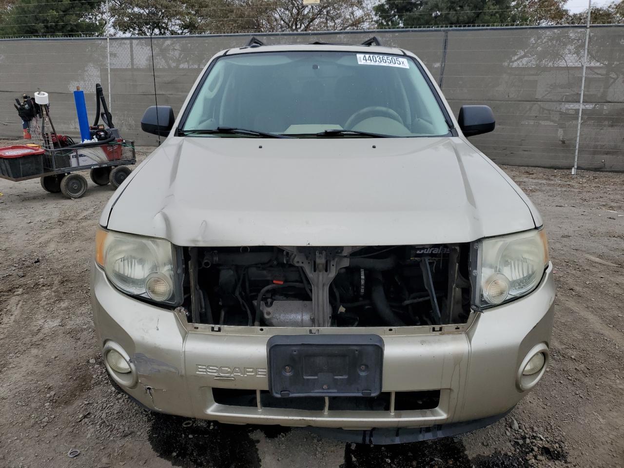 2010 Ford Escape - Image 5