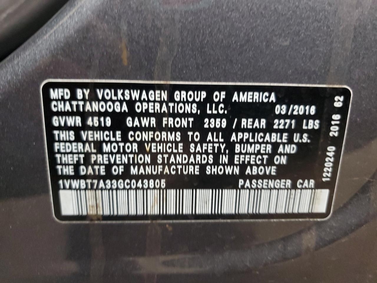 2016 Volkswagen Passat - Image 14