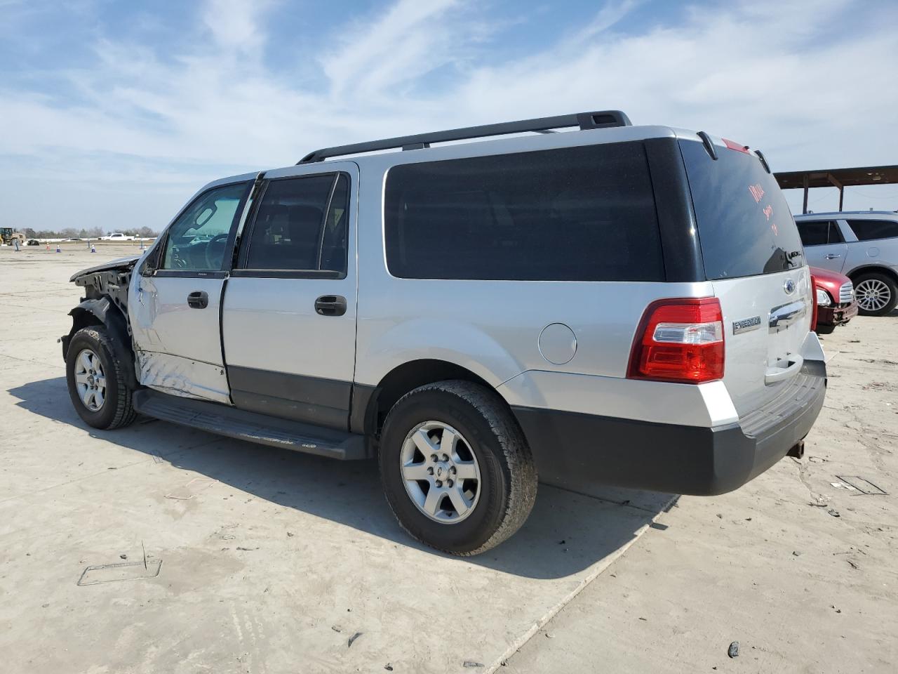 2014 Ford Expedition - Image 2