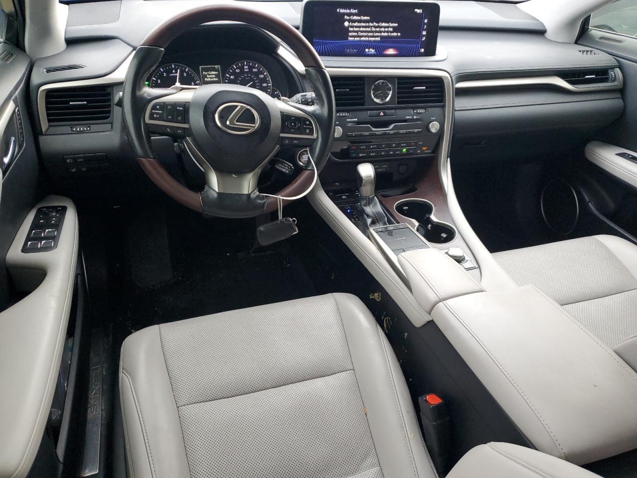 2020 Lexus RX - Image 8
