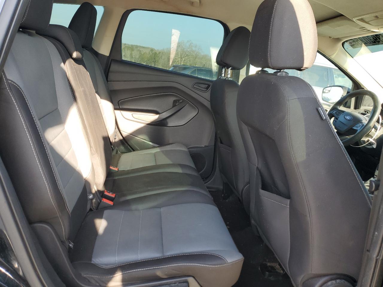 2017 Ford Escape - Image 11