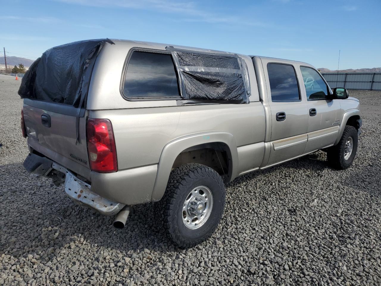 2003 Chevrolet Silverado - Image 3