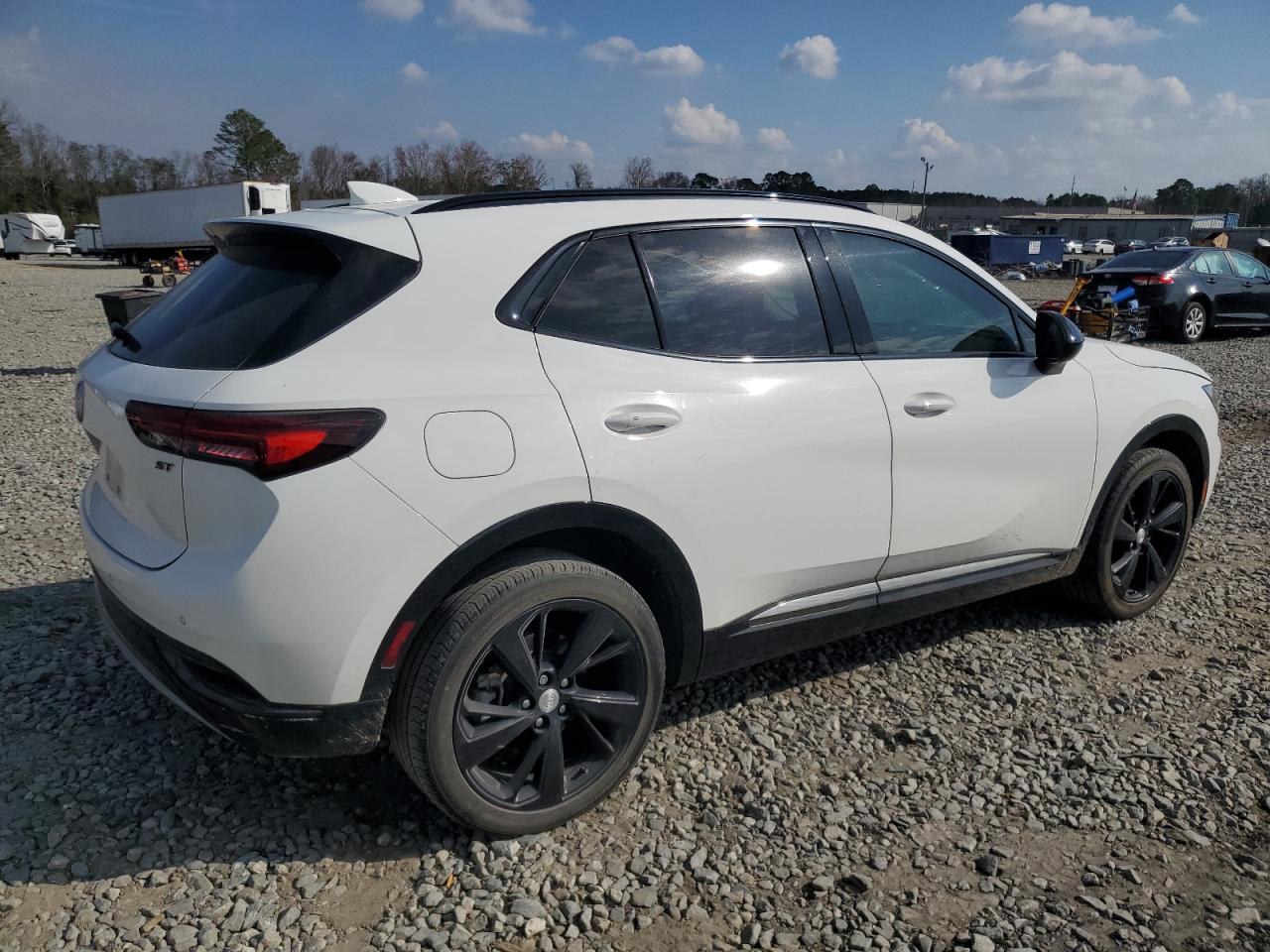 2021 Buick Envision - Image 3