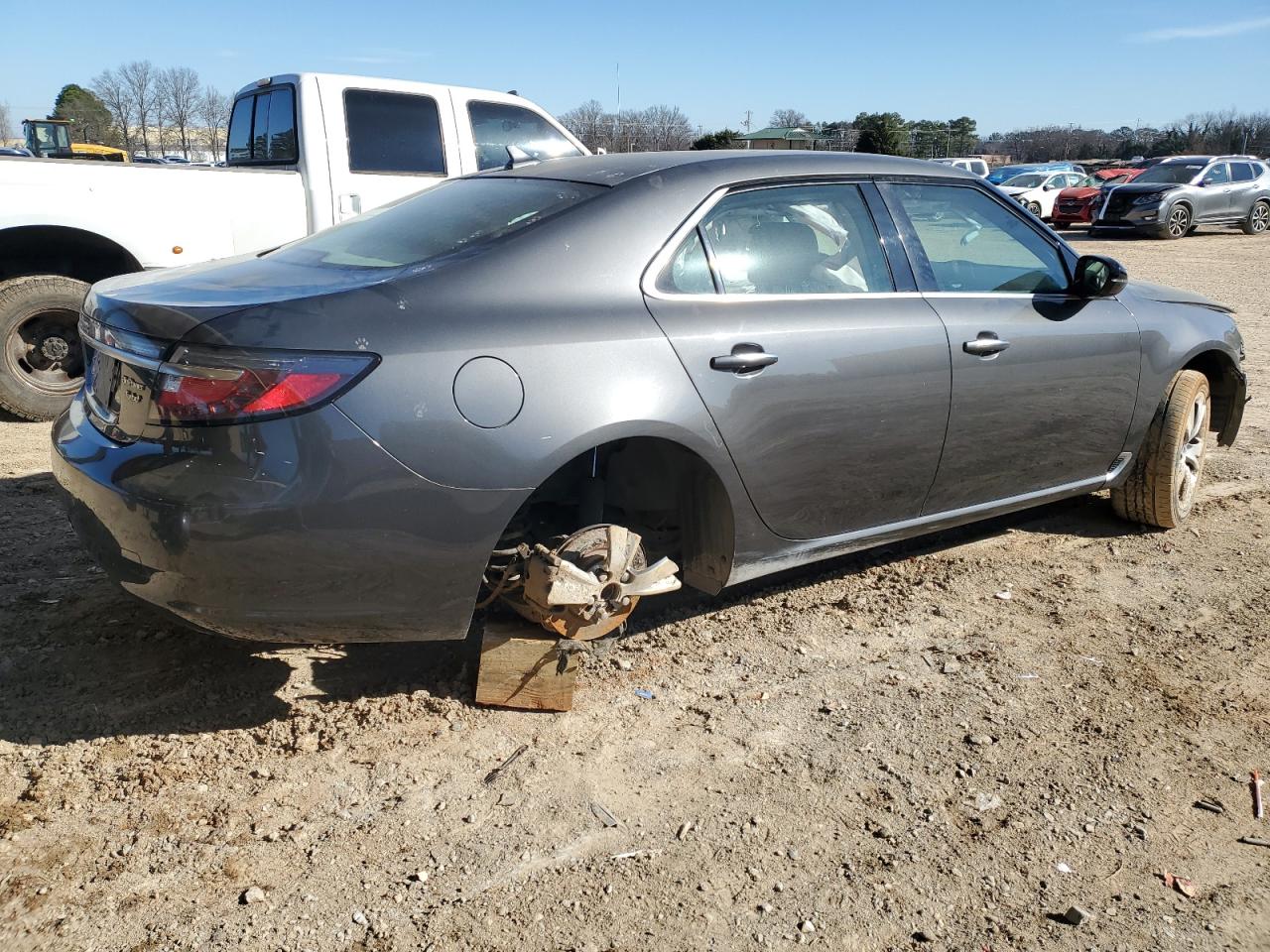 2011 Saab 9-5 - Image 3