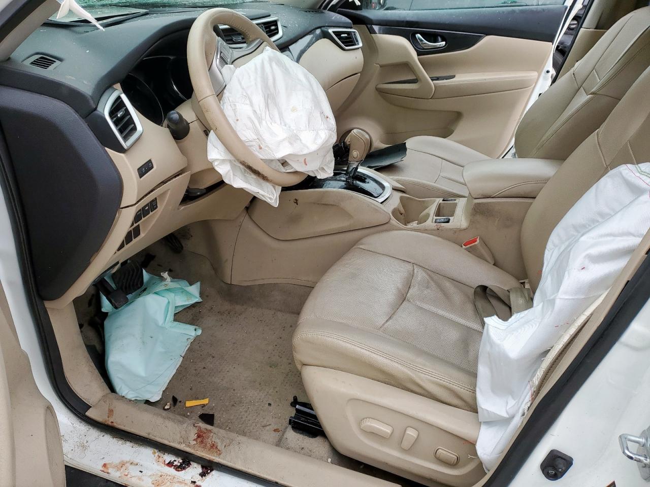 2015 Nissan Rogue - Image 7