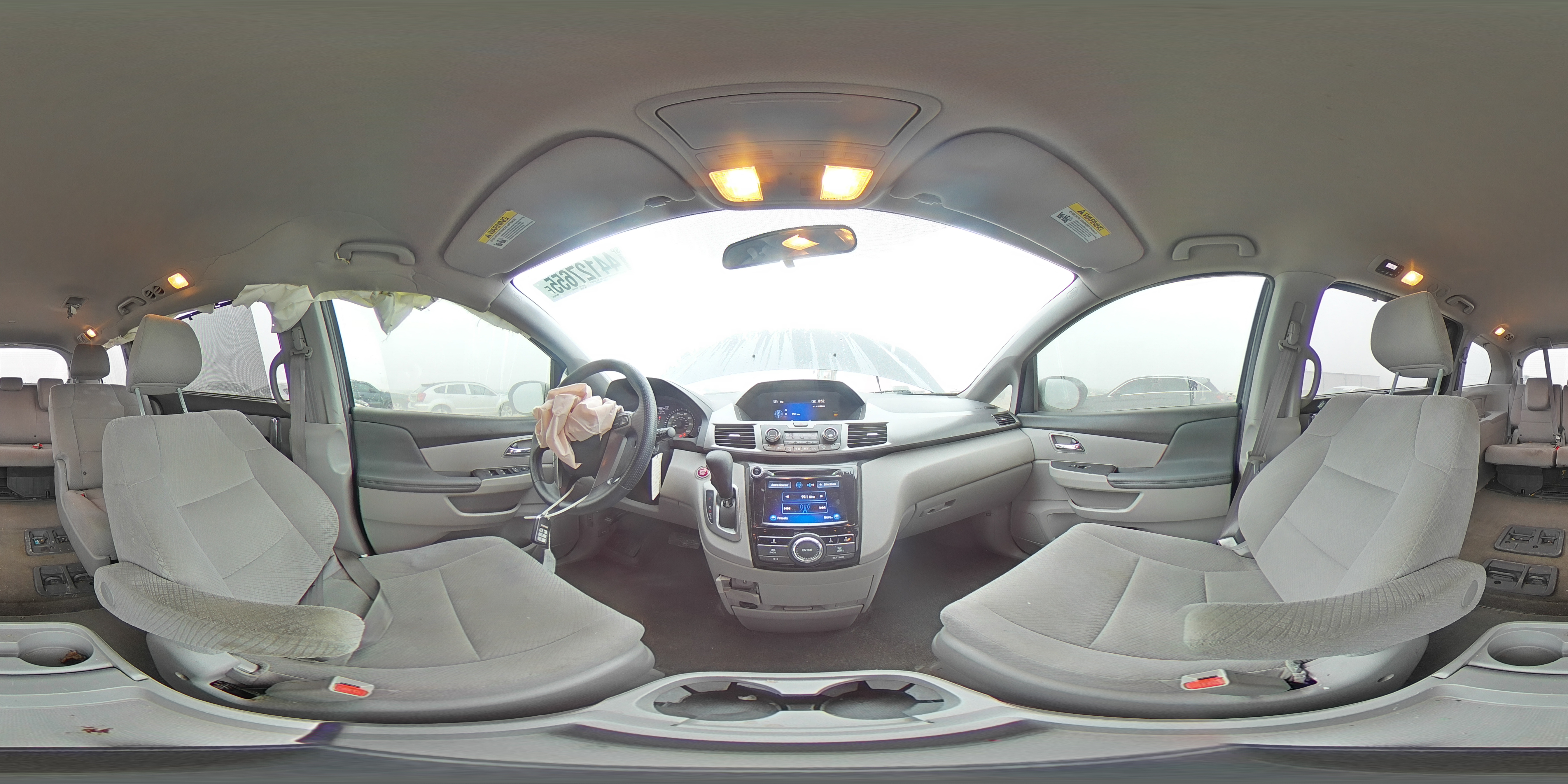 2015 Honda Odyssey - Image 14