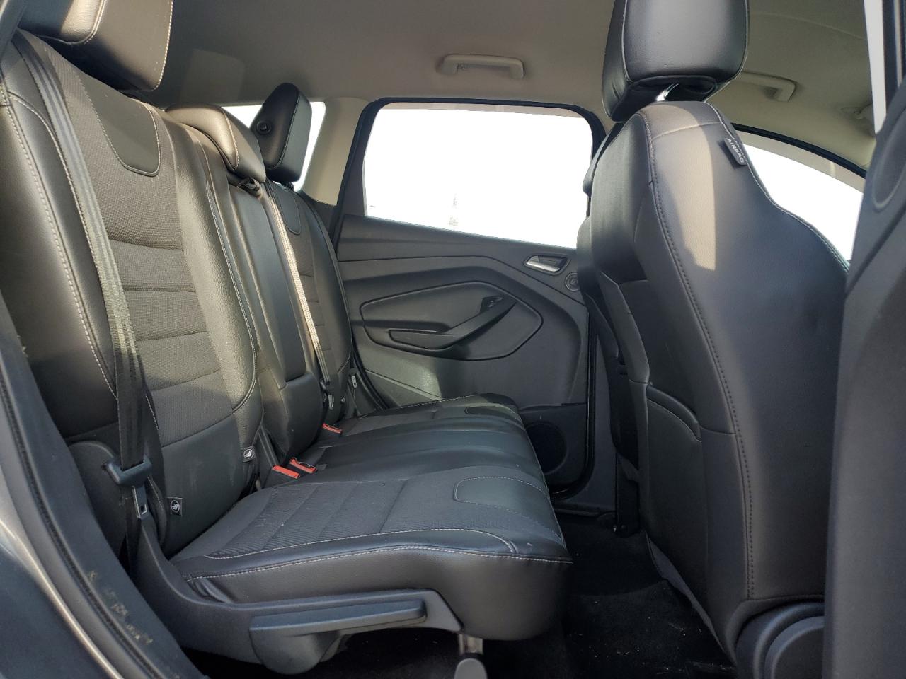 2014 Ford Escape - Image 11