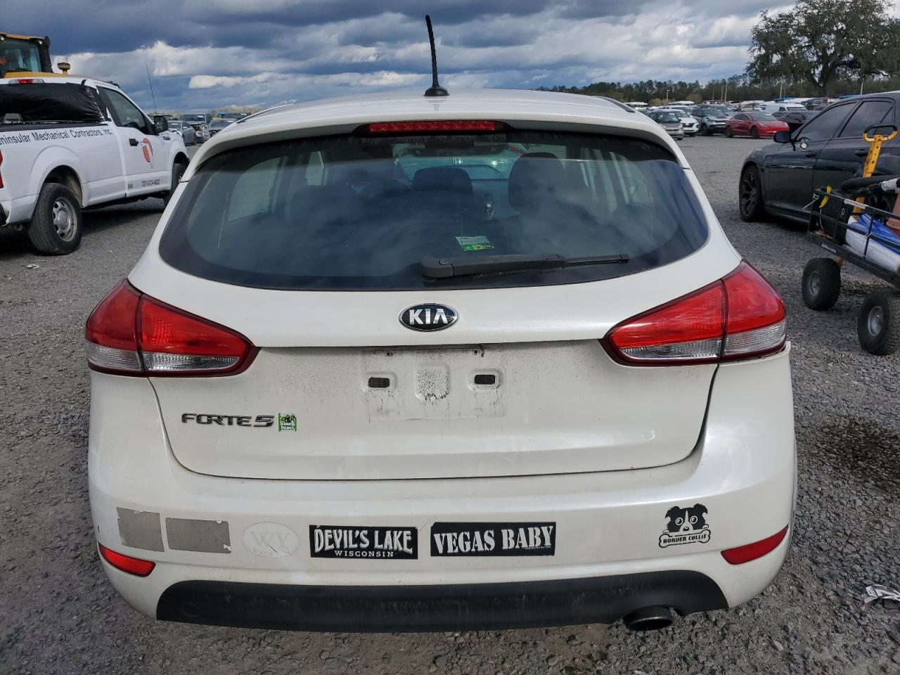 2016 Kia Forte - Image 6