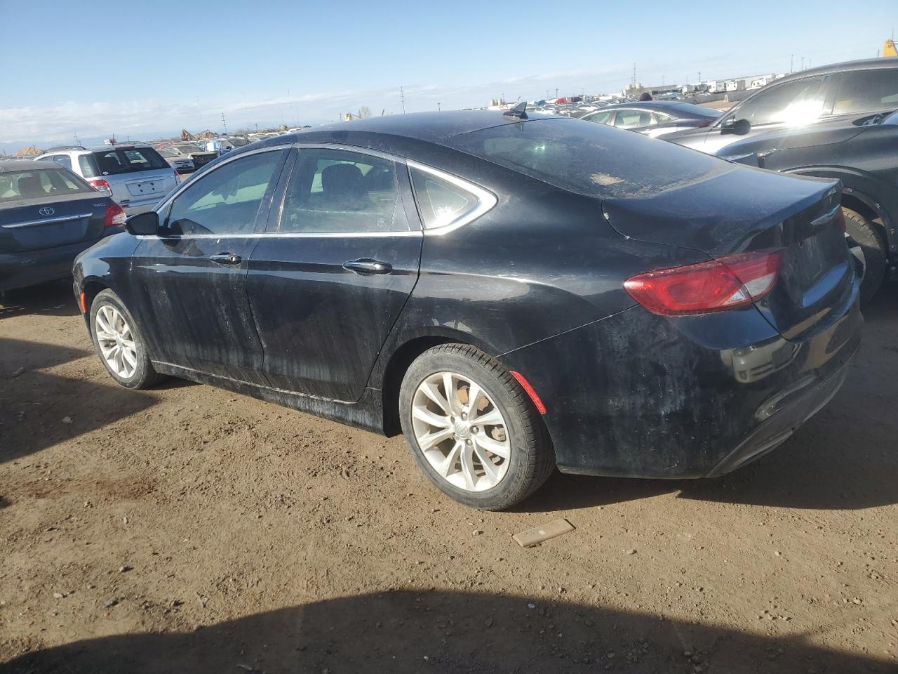 2015 Chrysler 200 - Image 2