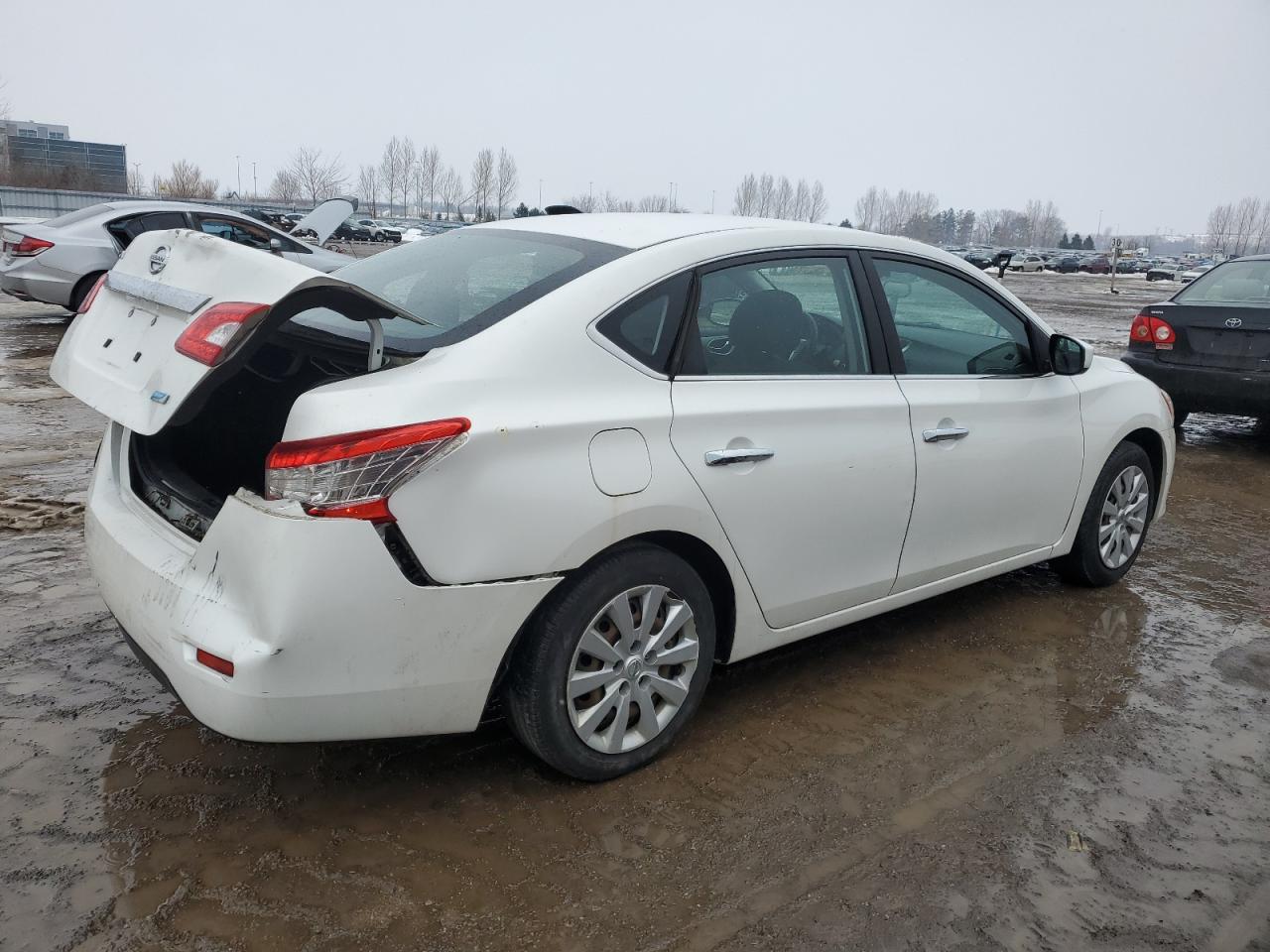 2014 Nissan Sentra - Image 3
