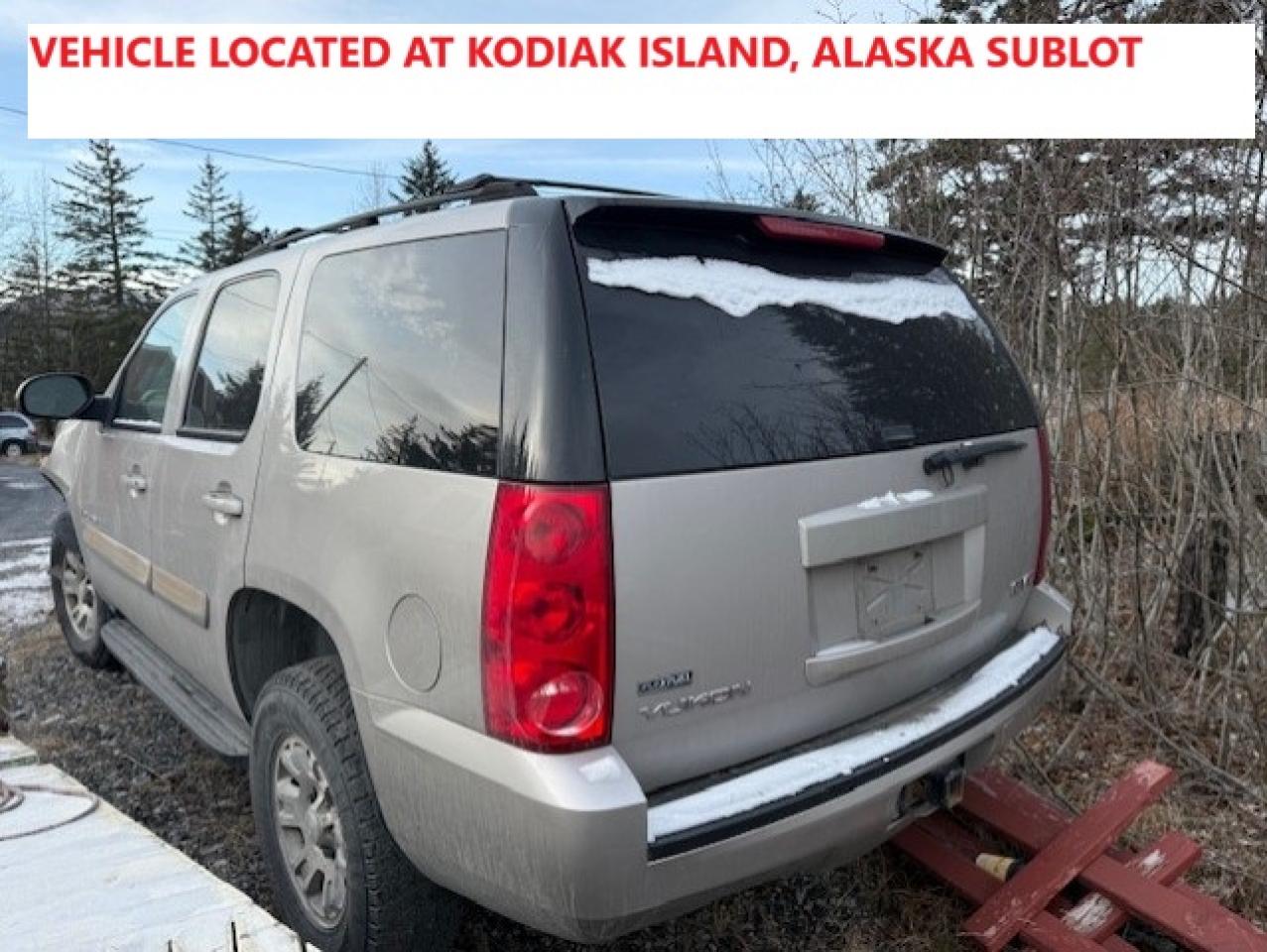 2007 GMC Yukon - Image 2